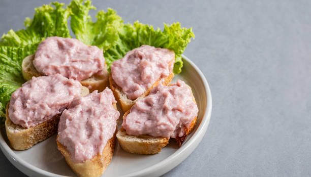 Mousse Salame Hamburguês: Cremosa e Saborosa
