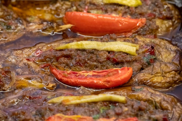 Cação Assado com Molho de Alcaparras: Segredo do Peixe Cação Assado com Molho de Alcaparras: Segredo do Peixe