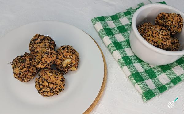 Bolinhos Quinoa Frango Cenoura: Sabor e Saúde!
