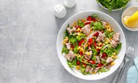 Salada de Frango com Milho e Ervilha: O Segredo da Cremosidade