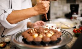 Doces Parafinados: Faça Arte Comestível para Suas Festas