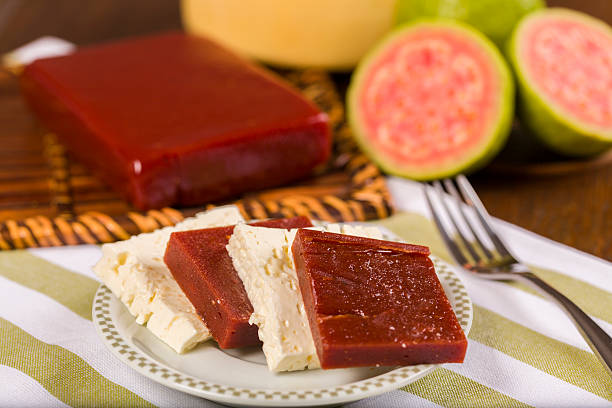 Cheesecake de Goiabada: O Segredo da Textura Cremosa e