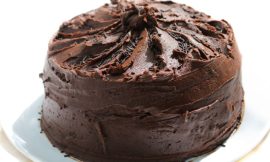 Bolo Floresta Negra com Geleia: O Segredo da Confeitaria Alemã