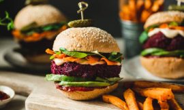 Hambúrguer de Feijão Caseiro Vegano Incrível