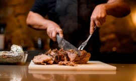 Lombo de Porco Desfiado ao Barbecue Suculento na Pressão