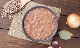 Caldo de Feijão Vegetariano Rápido Fácil e Saboroso