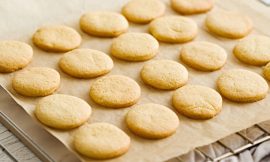 Biscoitos Assados: Crocantes por Fora, Macios por Dentro