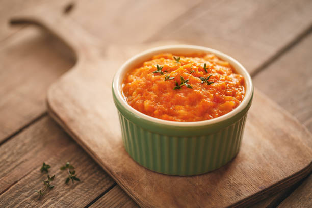 Suflê de Cenoura Fácil e Nutritivo: Receita Rápida Suflê de Cenoura Fácil e Nutritivo: Receita Rápida