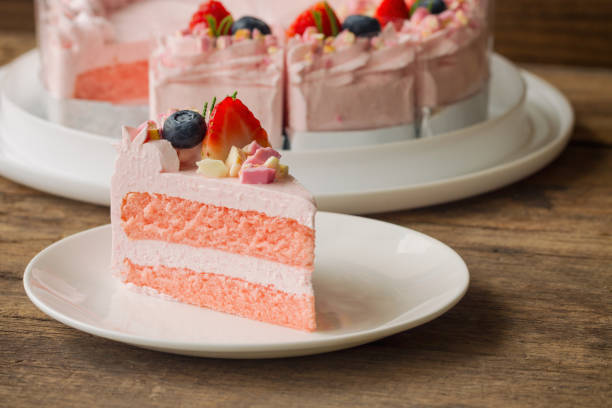 Bolo Morango e Iogurte: Receita Leve e Refrescante
