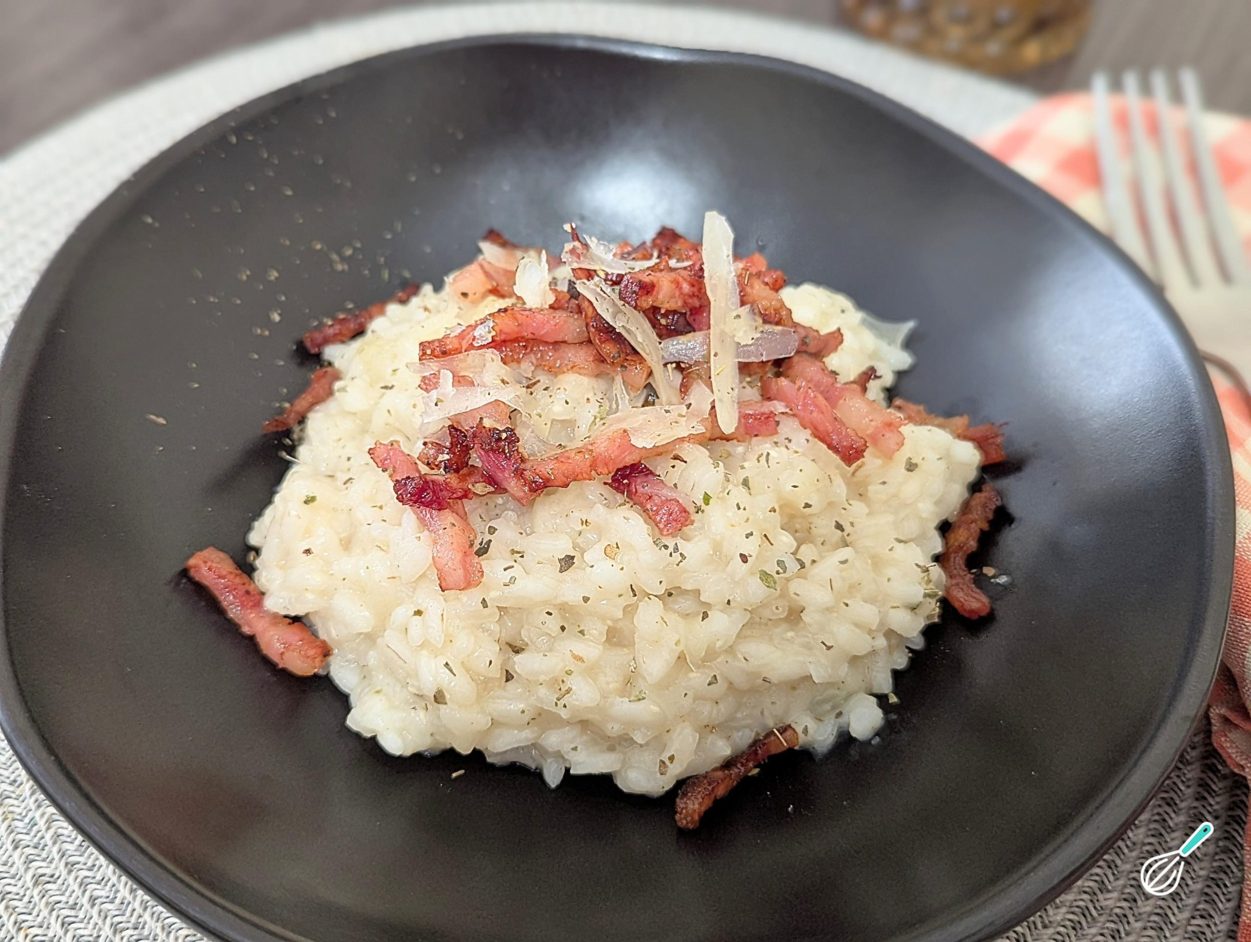 Risoto Cremoso de Bacon e Queijo: Sabor Irresistível