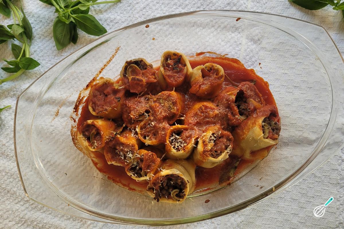 Rondelli de Carne Moída Molho Caseiro Rondelli de Carne Moída Molho Caseiro