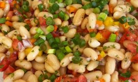 Salada de Feijão Branco Leve: Sabor e Nutrição Fácil