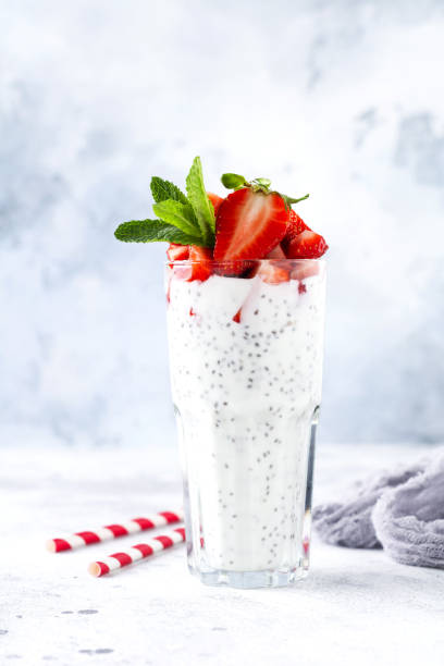 Mousse de Morango: O Segredo da Textura Aerada que Derrete na