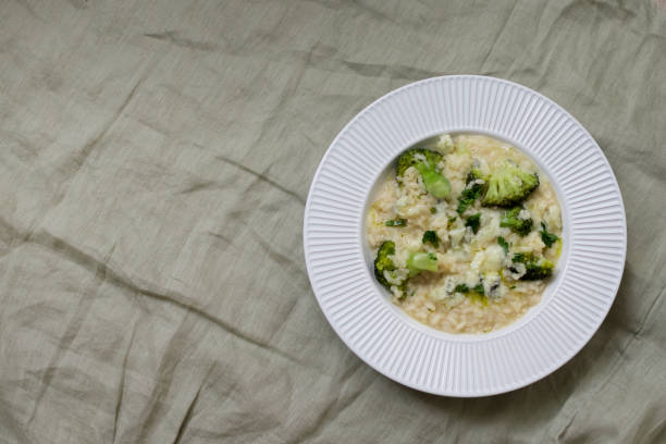 Arroz com Brócolis Cremoso e Rápido: Receita Fácil