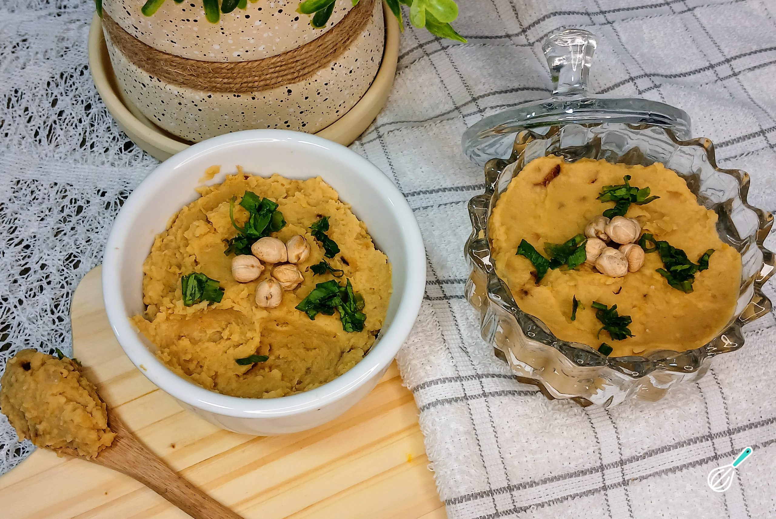 Purê de Grão-de-Bico: Sabor Árabe e Aveludado!