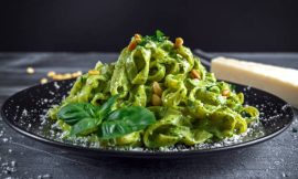Talharim ao Molho de Espinafre Cremoso e Irresistível