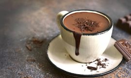 Chocolate Quente Cremoso: Receita Fácil e Irresistível