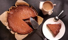 Torta Trufada de Chocolate: Receita Irresistível e Decadente