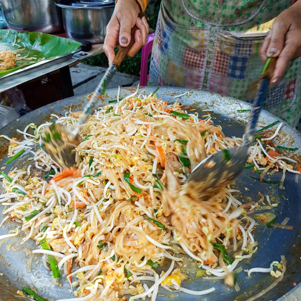 Receita de Paad Thai: O Autêntico Macarrão Tailandês