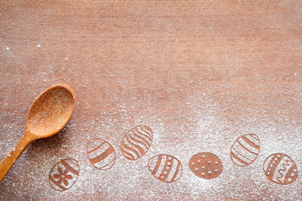 Ovo de Páscoa Decorado: Caseiro, Lindo e Delicioso! Ovo de Páscoa Decorado: Caseiro, Lindo e Delicioso!