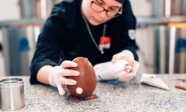 Ovo de Páscoa Fácil: Chocolate Caseiro Delicioso
