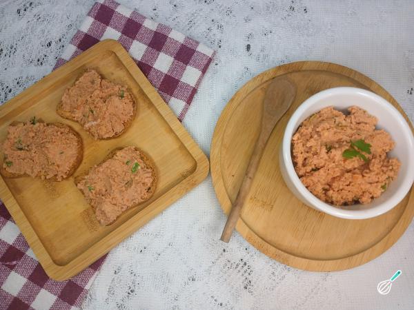 Patê Salsicha Sabor Inconfundível para Seus Lanches Patê Salsicha Sabor Inconfundível para Seus Lanches