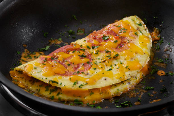 Omelete de Charque Cremosa: Sabor Marcante e Fácil!