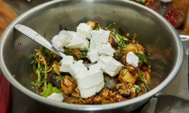 Salada Árabe: Frescor Tradicional com Coalhada
