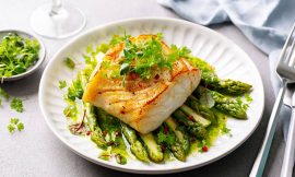Bacalhau Cítrico com Aspargos: Leve, Saboroso e Saudável