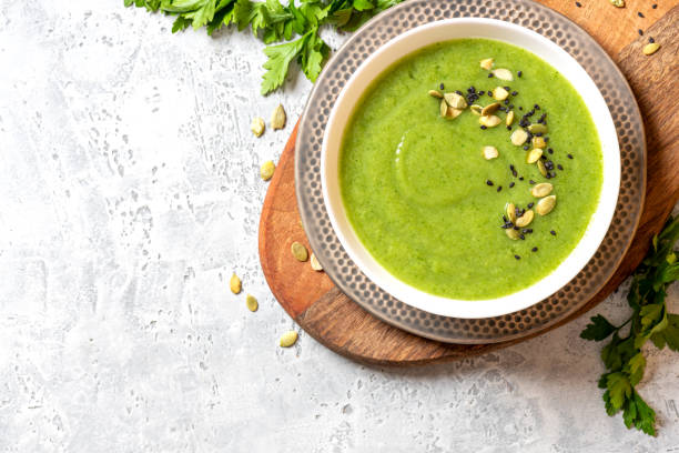 Sopa Creme de Ervilhas: Delícia Cremosa Saudável Sopa Creme de Ervilhas: Delícia Cremosa Saudável