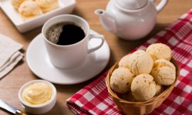Broas de Fubá com Erva-Doce: O Sabor do Café da Tarde
