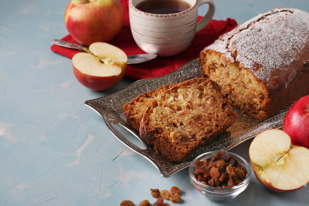Bolo Integral de Maçã com Aveia e Granola Saudável