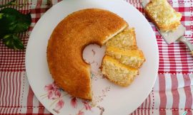 Bolo de Arroz Doce: Receita Fácil e Sabor da Vovó