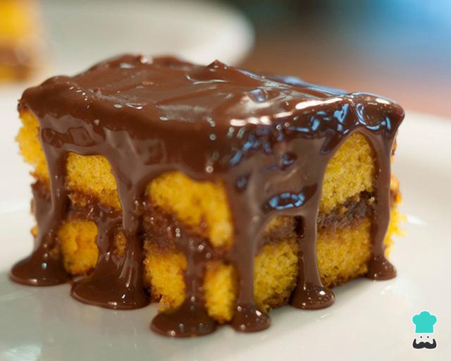 Receita de Cobertura de chocolate com leite condensado para bolo de cenoura Receita de Cobertura de chocolate com leite condensado para bolo de cenoura