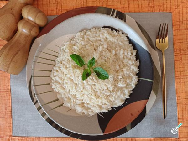 Receita de Risoto de Queijo Brie Cremoso e Sofisticado Receita de Risoto de Queijo Brie Cremoso e Sofisticado