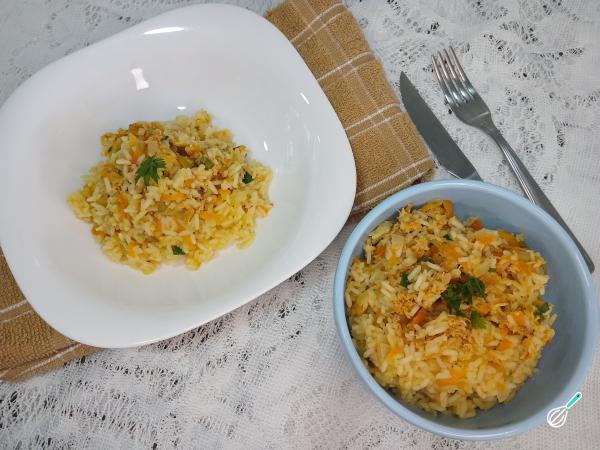 Arroz com Frango e Cenoura: Fácil e Saboroso em 1 Panela