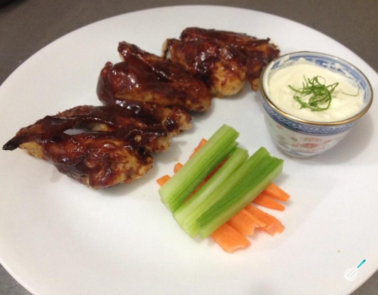 Asas de Frango com Molho Barbecue Caseiro Irresistível