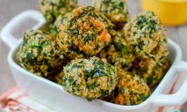 Receita de Bolinho de arroz com espinafre assado