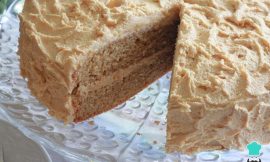 Receita de Bolo de paçoca recheado