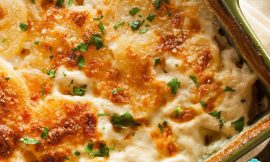 Batata Gratinada Cremosa com Creme de Leite e Parmesão