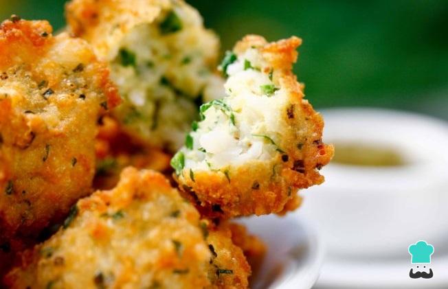 Bolinho de Arroz Simples: Crocante e Irresistível