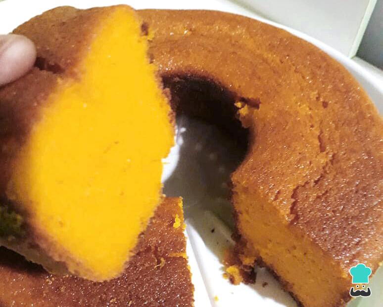 Receita de Bolo de cenoura com fubá fofinho