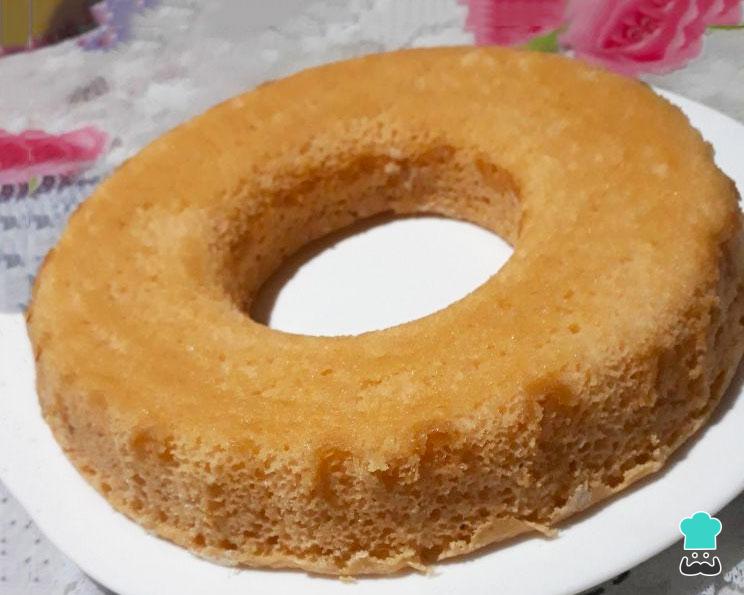 Bolo de Fanta Laranja Super Fofinho e Prático Bolo de Fanta Laranja Super Fofinho e Prático