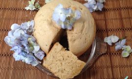 Bolo de Iogurte Fofinho Feito no Microondas em Minutos