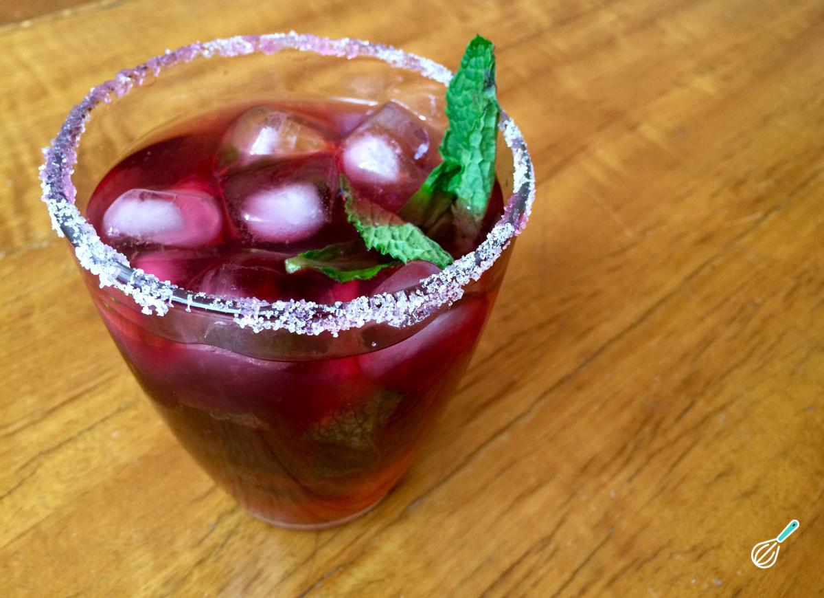 Receita de Mojito de Hibisco Refrescante e Sofisticado