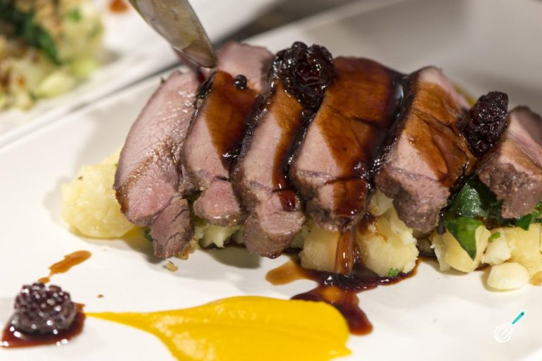 Molho caseiro para carne assada: receita fácil e sofisticada