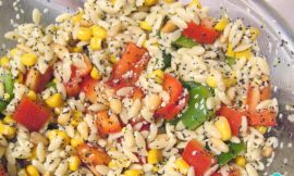 Receita de Salada de risoni com tomate
