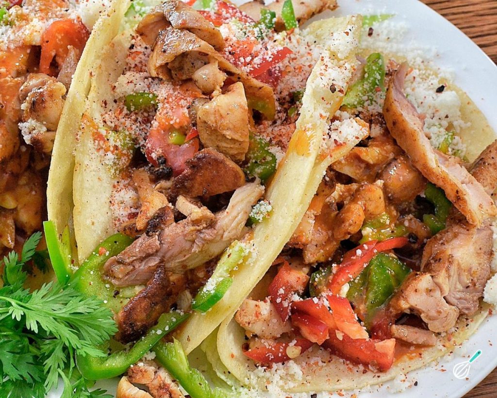 Receita de Tacos mexicanos de frango Receita de Tacos mexicanos de frango