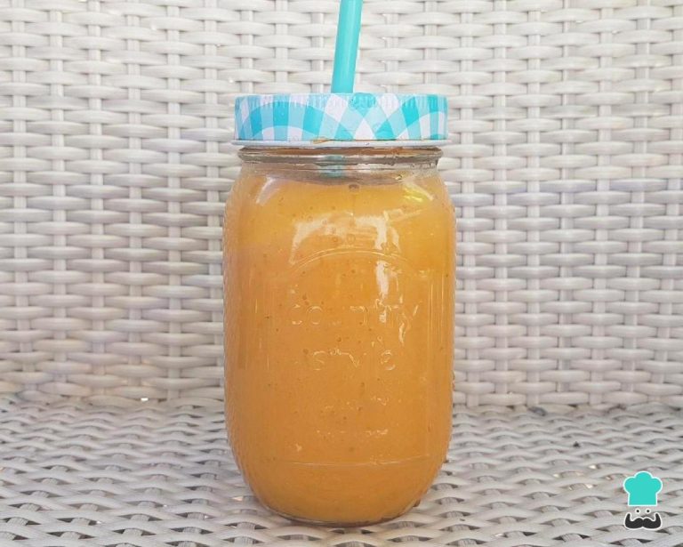 Vitamina Cremosa de Banana e Mamão com Aveia