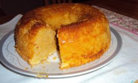 Receita de Bolo de fubá com coco
